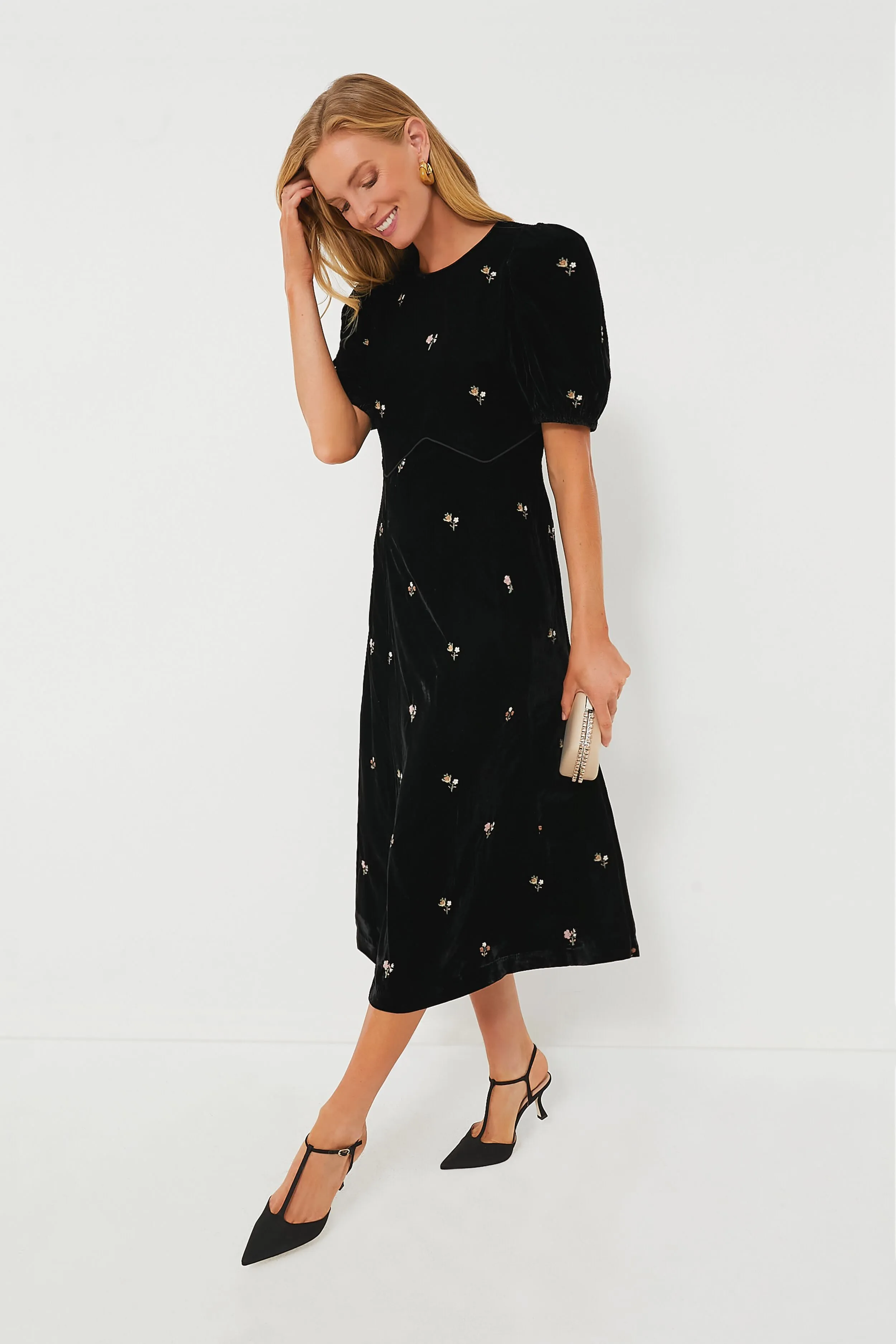 Black Rubina Embroidery Puff Sleeve Midi Dress