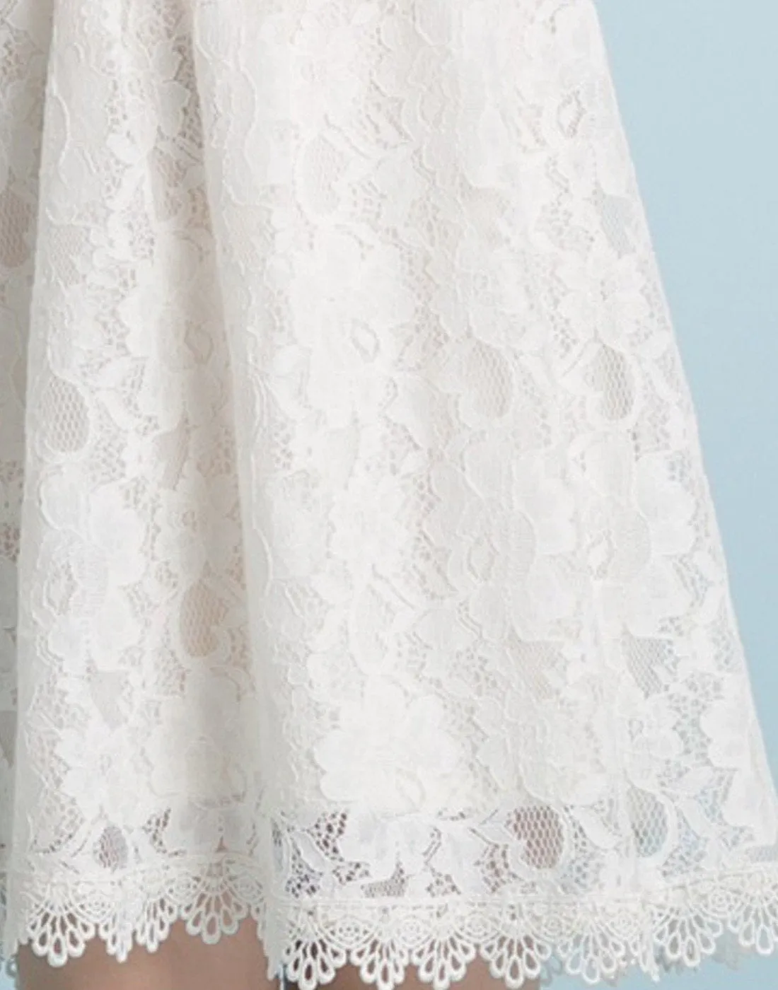 Floral Lace Dress With a Pearl Necklace - Ivory