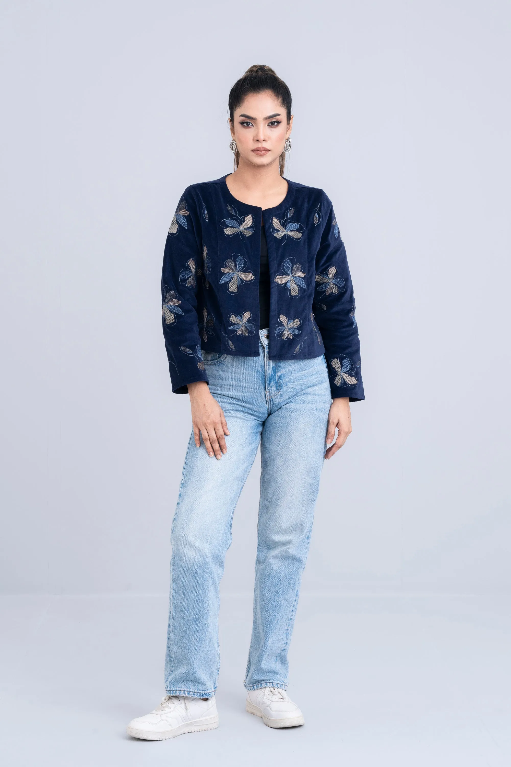 Relaxed Fit Floral Embroidered Bolero Top