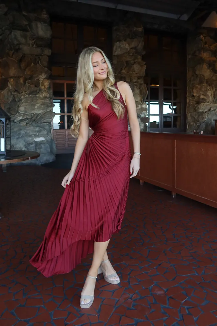 Show Stopper Midi Dress